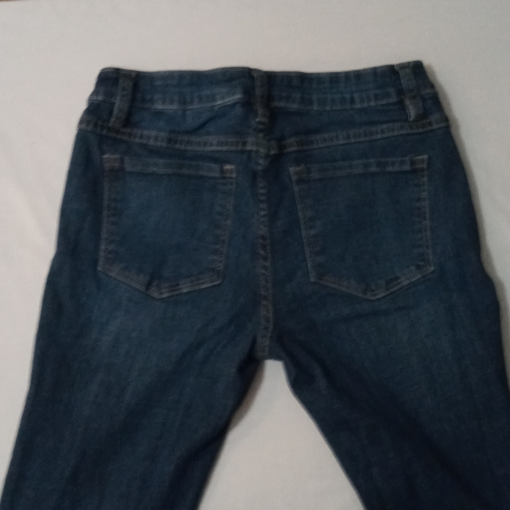 Blue Jeans - Picture 4 of 4